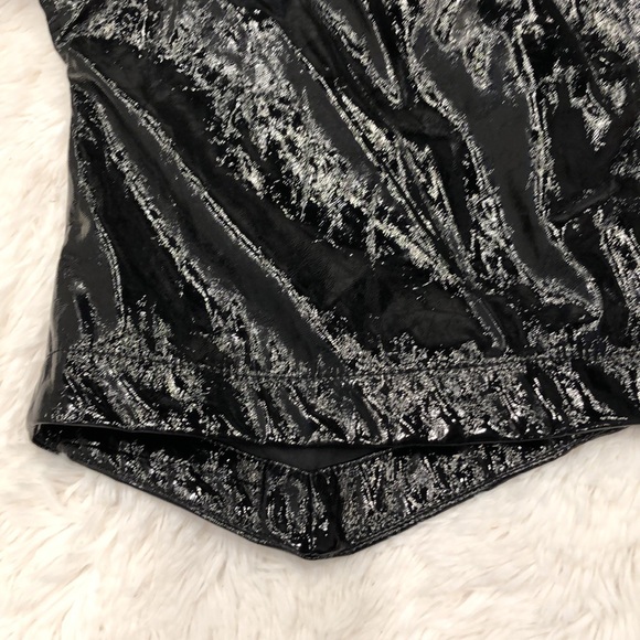 Aston Street raincoat - Picture 13 of 14